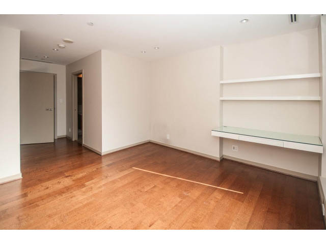 luxury sub penthouse for rent (25)